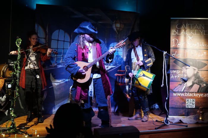 CAPTAIN BLACKEYE UND SEINE CREW